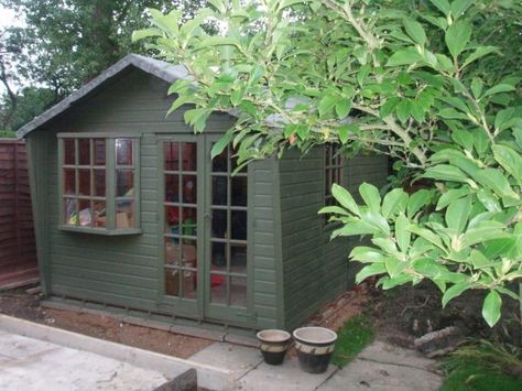 'Old English Green' paint color Garden Shed Colours, Painted Garden Sheds, Cuprinol Garden Shades, Wooden Storage Sheds, Painted Shed, Backyard Storage Sheds, Backyard Storage, Shed Colours, Shed Design