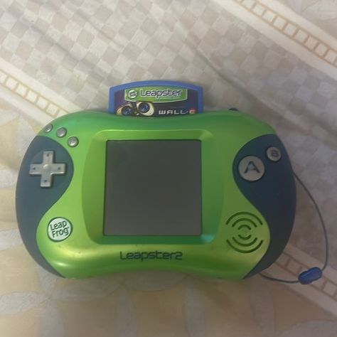 Leap frog leapster 2 with one game Leap Frog Tablet 2000s, Leap Pad 2000s, Leap Frog Game, Fnaf Tapes, Leap Frog Toys, Futuristic Party, Nostalgic Games, Frog Games, Childhood Aesthetic