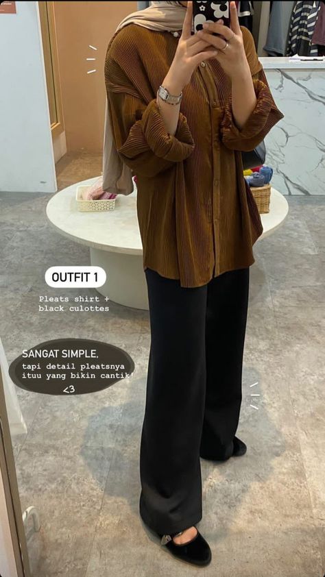 Ootd Brown Hijab Casual, Kemeja Outfit Hijab, Minimalist Outfit Hijab, Brown Outfit Hijab, Outfit Kulot, Casual Outfits Hijab, Kuliah Outfit, Brown Ootd, Brown Hijab