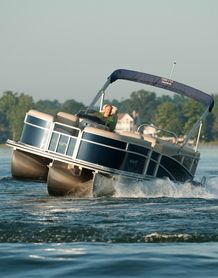 Pontoon Ideas, Luxury Pontoon Boats, Pontoon Party, Fishing Pontoon Boats, Pontoon Boats For Sale, Air Boat, Party Boats, Party Barge, Boats Fishing