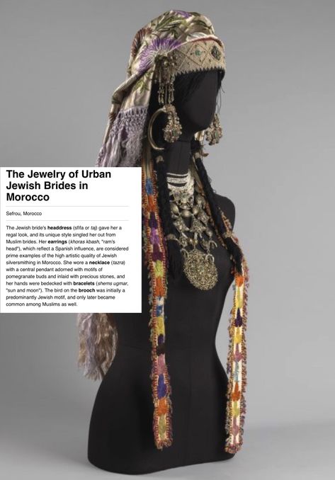 Moroccan Amazigh Jewelry, Public Void, Jewish Aesthetic, 20s Outfit, Jewish Bride, Moroccan Aesthetic, Epic Clothing, Costumes Around The World, Moroccan Jewelry