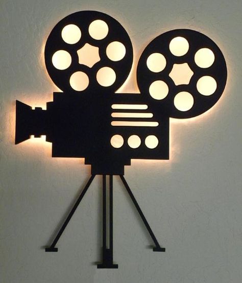 Movie Reel Decor, Movie Theater Room Decor, Home Movie Theater, Deco Cinema, Theater Room Decor, Camera Wall, Movie Theater Rooms, Home Theater Furniture, Movie Room Decor