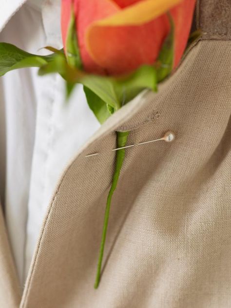 Insert Boutonniere through Button Hole on Jacket White Flower Lapel Pin For Formal Occasions, 3d Printed Boutonniere, Elegant Handmade Flowers Lapel Pin For Weddings, Men’s Lapel Flower, Flower Lapel Pin Men, Rose Boutonniere, Dating Again, Formal Looks, Easy Step