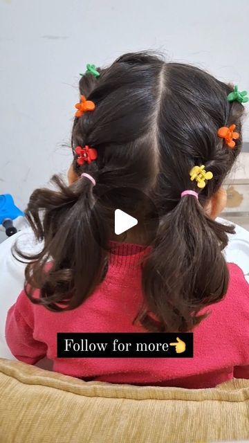 Small Clips Hairstyles Short Hair, Kids Claw Clip Hairstyles, Mini Hair Claw Clip Hairstyles, Hair Style For Baby Shower India, How To Use A Small Claw Clip, Mini Clips Hairstyles, Small Flower Hair Clips Hairstyle, Mini Hair Clips Hairstyles, Hair Style For Baby Girl Short