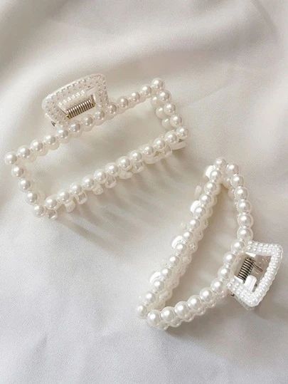 Bridesmaid Pearls, Pearl Hair Pins, Hair Accessories Clips, Disco Outfit, Pearl Hair, Hair Claws & Clips, Elegant Hairstyles, Girls Hair Accessories, Hair Claw