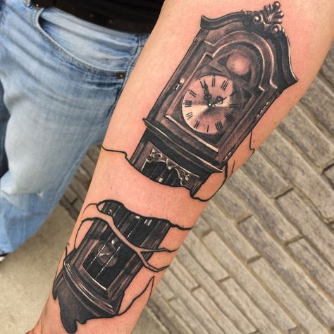 Grandfather Clock Tattoos, Grandfather Clock Tattoo Design, Grandfather Clock Tattoo, Grand Pere, Loving Memory Tattoos, Clock Tattoos, In Loving Memory Tattoos, Memory Tattoos, Card Tattoo Designs