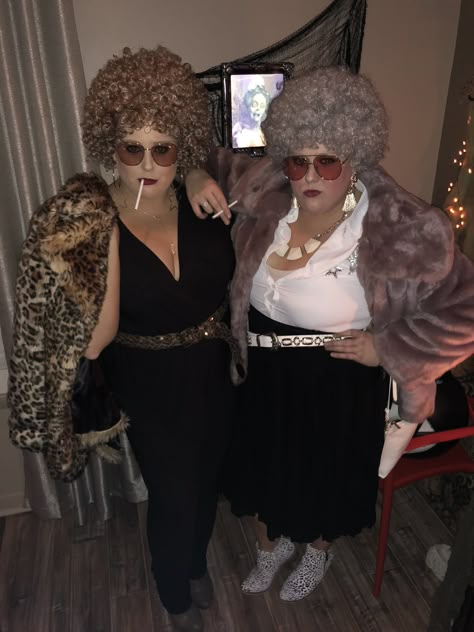 Hot Grandma Halloween Costume, Cool Grandma Costume, Halloween Costumes For Grandmas, Rich Old Lady Costume, Old Ladies Costume, Gangsta Granny Costume, Old Lady Dress Up Ideas For Adults, Hot Grandma Outfits, Granny Costume Ideas