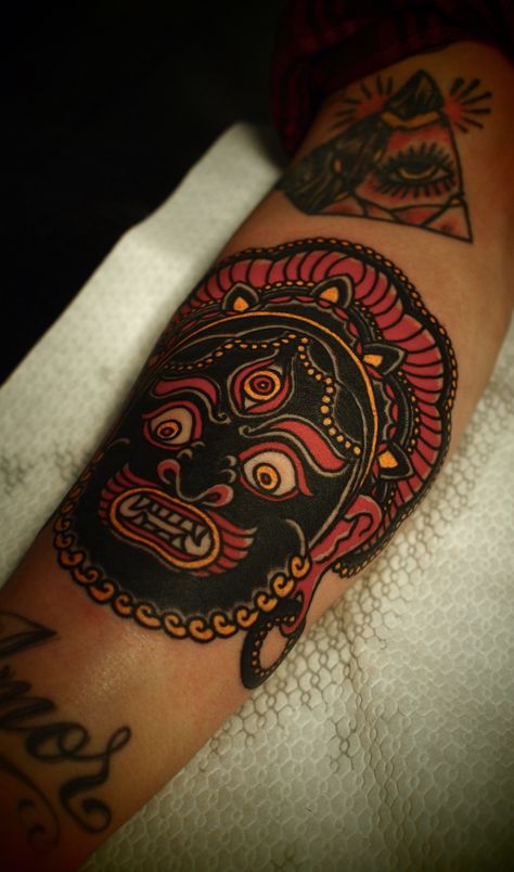 Mahakala . At Papanatos Mahakala Tattoo, Tuesday Tattoo, Tato Tradisional, Tattoo Pics, Traditional Tattoo Sleeve, Gorgeous Tattoos, Badass Tattoos, Tattoo Illustration, Tattoo Life