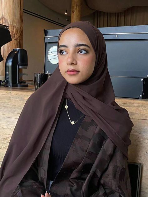 Chocolate Brown Casual Collar  Chiffon Plain Regular,Scarf,Skinny Scarf,Hijab Embellished   Women Accessories Khaleeji Hijab, Hijab Colours, Hijabi Modest Outfits, Long Shirt Outfits, Brown Hijab, Saudi Style, Arabian Fashion, Hijab Colors, Hijab Fashion Style