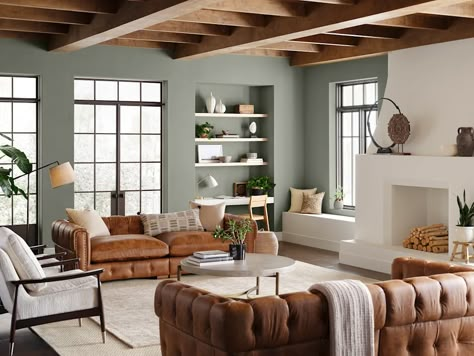 Sherwin-Williams Announces the 2022 Color of the Year is Evergreen Fog Evergreen Fog, Color Of The Year 2022, Top Paint Colors, Trending Paint Colors, Sherwin Williams Colors, 2022 Style, Green Paint Colors, Living Room Trends, Office Colors