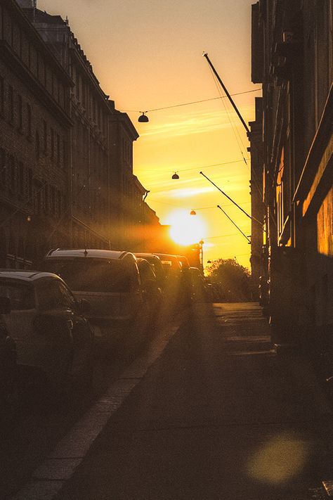 Early morning. Sunrise. Punavuori (Helsinki, Finland) Early Morning City Aesthetic, Morning Sunrise Aesthetic City, Morning City Aesthetic, Early Morning Aesthetic Sunrise, Joseph Aesthetic, Morning Aesthetic Sunrise, Early Morning Aesthetic, Sunrise In The City, City Morning