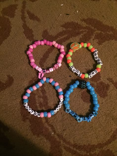 Candy Bracelet Ideas Rave, Candy Rave Bracelets, Rave Bracelets Ideas, Rave Candy Bracelets Ideas, Kandi Sayings, Kandi Phrases, Kandi Bracelets Rave, Rave Diy, Rave Kandi Ideas