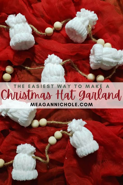 Christmas Hat Garland, Rustic Christmas Garland Diy, Christmas Yarn Garland Diy, Mini Hat Garland, Yarn Christmas Tree Garland, Beanie Garland, Yarn Garland Christmas, Yarn Hat Garland, Santa Hat Garland