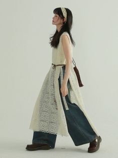 Scandinavian Layering Clothes, Cool Feminine Outfit, Layering Long Dress, Modern Hanfu Street Style, Modern Silhouettes Fashion, Layered Dresses Outfit, Japanese Feminine Fashion, Pants Under Dress Outfits, Japanese Layering Fashion