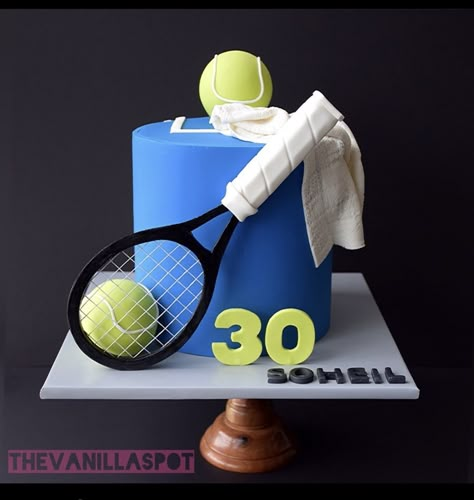 Tennis Racket Cake, Tennis Birthday Party, Tennis Cake, Tennis Birthday, Tennis Party, Sport Cakes, Football Cake, Lucky Me, Need A Change