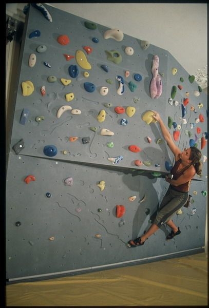 bouldering wall. Looks weird without red barn tape lol Man Cave Arcade, Diy Climbing Wall, Home Climbing Wall, Indoor Climbing Wall, Bouldering Wall, Diy Workout, Gym Room At Home, Life Space, Rock Climbing Wall