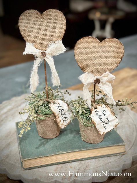 Dining Table Display, Hammons Nest, Valentine 2024, Beautiful Dining Table, Peat Pots, Valentine Diy, Deco Champetre, Rustic Valentine, Valentines Crafts