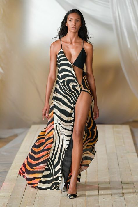 Roberto Cavalli 2022, Roberto Cavalli 2023, Beach Wear 2023, Animal Inspired Fashion, Vacation Wear For Women, Beach Wear For Women, Creative Wear, Resort Wear Collection, Swim 2023