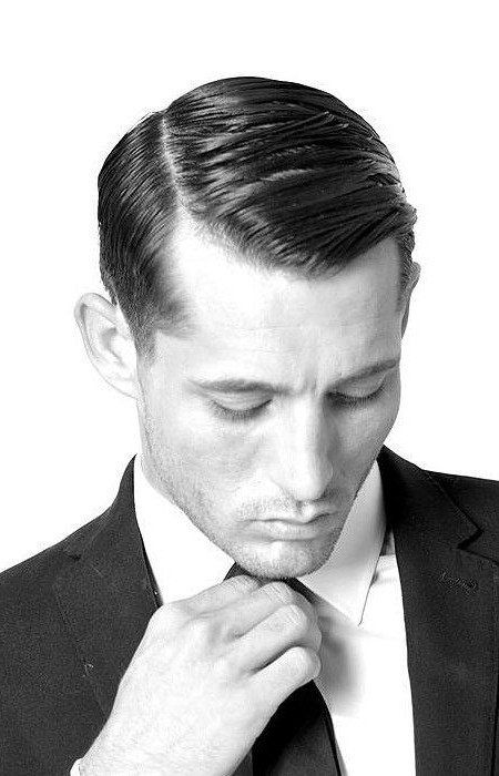 Comb Over Haircut For Men - 40 Classic Masculine Hairstyles 40s Mens Hairstyles, Mens Wavy Haircuts, Classic Mens Haircut, Hairstyle Mens, Gentleman Haircut, Mens Haircuts Straight Hair, Trendy Mens Hairstyles, Mens Medium Length Hairstyles, Side Part Haircut