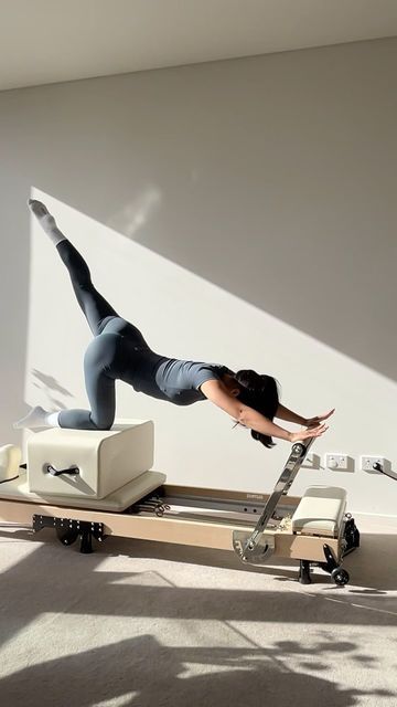 How To Become Fit And Healthy, Pilates Pictures Inspiration, Pilates Aesthetic Reformer, Push Up Aesthetic, Reformer Aesthetic, Pilates Reformer Aesthetic, Reformer Pilates Aesthetic, Reformer Pilates Studio, Pilates Certification