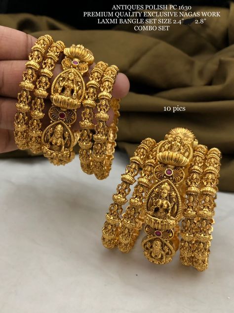 Bangals Design In Gold Latest, Temple Bangles Gold Jewellery, Uyyala Function, Temple Jewellery Bangles, Bridal Bangles Gold, Gold Chudi, Bridal Gold Bangles, Lakshmi Bangles, Traditional Bangles