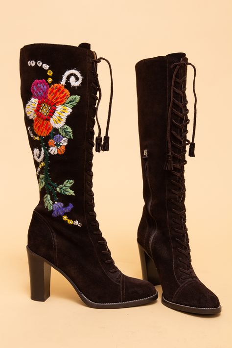 Miu Miu Boots, 70s Shoes, Lane Boots, 1960s Style, 70s Inspired Fashion, Embroidered Boots, Fits Clothes, Penny Lane, Retro Shoes