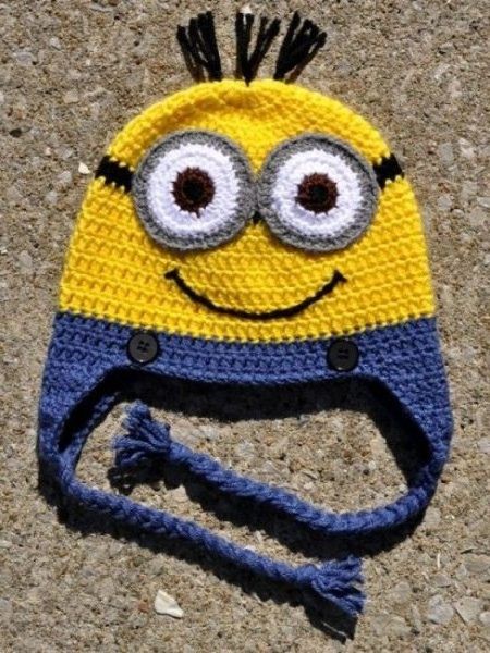 Minion hat Free Crochet Minion Hat, Minion Hat Pattern, Crochet Minion Hat Pattern Free, Crochet Minion Hat, Minion Crochet Hat Pattern Free, Crochet Hat Earflap, Minion Crochet Hat, Minion Hat, Hats Ideas