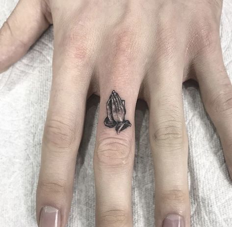 Romeo Lacoste Best Small Tattoos, Mama Tattoo, Praying Hands Tattoo, Small Girly Tattoos, Small Finger Tattoos, Finger Tattoo Designs, Religious Tattoos, Hand Tattoos For Women, Cool Small Tattoos