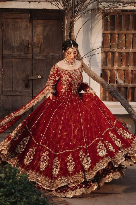 Pakistan Wedding Dress, Red Pakistani Bridal Dress, Nawal Saeed, India Sari, Asian Wedding Dress Pakistani, Latest Bridal Lehenga Designs, Asian Dresses, Bridal Suits, Pakistan Wedding