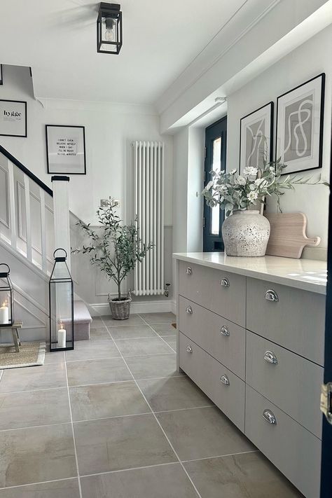 Tall Radiator Hallway, Vertical Radiator Hallway, Radiator In Hallway, Hallway Radiators, Hallway Radiator, Dream Hallway, Radiator Ideas, Modern Radiators, Radiators Living Room