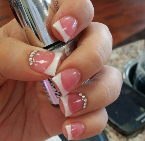 Nails Duck Tip Acrylic Nails Ideas, Flare French Tip Nails, Short French Duck Nails, Short Flare Nails, French Tip Acrylic Nails 2000s, Short Duck Nails French Tip, Short Duck Nails Acrylic Y2k, Short French Tip Acrylic Nails 2000s, Short Cheetah Nails