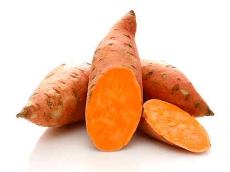 Sweet potatoes are more than just a traditional holiday side dish. Here's everything you need to know about how to select and store sweet potatoes. Stuffed Sweet Potato Healthy, Cooking Sweet Potatoes, Holiday Side Dishes, Paleo Snacks, Food Source, Sweet Taste, Sweet Potatoes, Eating Habits, Clean Eating Recipes