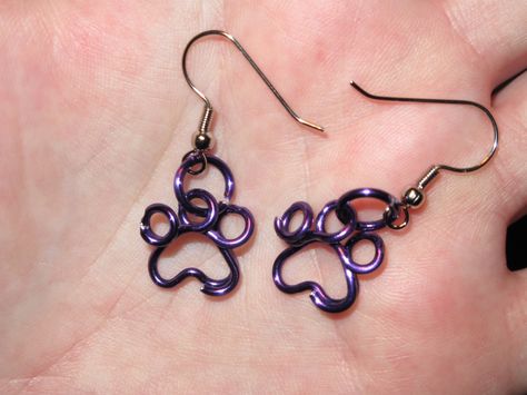 Wire Wrapped Paw Print MADE to ORDER Earrings by 1ofAkinds on Etsy Order Earrings, Paw Print Earrings, Wire Ornaments, Wire Wrapping Stones, Diy Wire Jewelry, Dog Jewelry, Recycled Jewelry, Wire Work Jewelry, Jewelry Wire