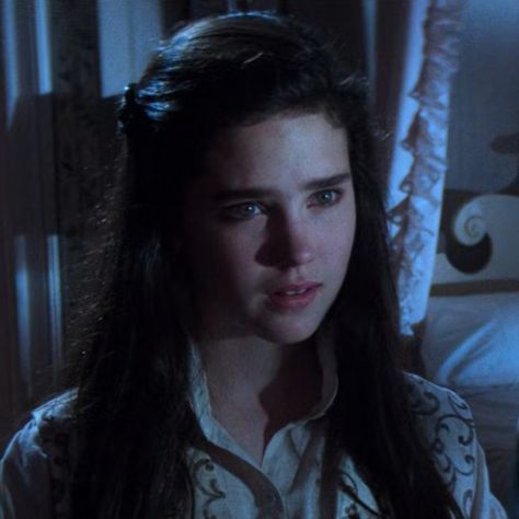 Labyrinth Jennifer Connelly, Jennifer Connelly 90s Aesthetic, Jennifer Connelly 80s, Jennifer Connelly Labyrinth, Iconic Female Characters, Sarah Labyrinth, Ethereal Women, Sarah Williams, Labyrinth 1986