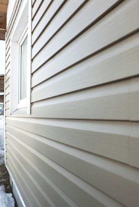 Repair Damaged Siding - 150 Remarkable Projects and Ideas to Improve Your Home's Curb Appeal Vinyl Siding Styles, Dutch Lap Siding, Vinyl Cladding, External Wall Cladding, Siding Styles, Siding Repair, White Siding, Types Of Siding, Siding Options