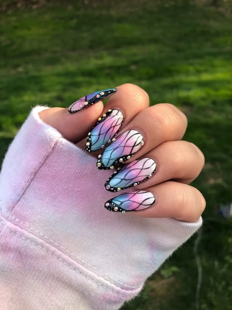 Anime Almond Nails, Nails Inspiration Butterfly, Butterfly Wings Nails, Fruits Basket Nails, Revenge Nails, Butterfly Wing Nails, Longer Nails, Character Nails, Nails Arts