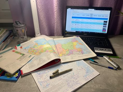 Productive evenin 📃🖊🗺 Geography Teacher Aesthetic, Education Aesthetic, Geography Teacher, Teacher Aesthetic, Study Organization, Uni Life, International Relations, Study Photos, College Work