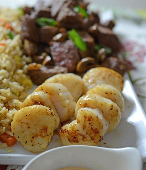 Japanese steakhouse style steak and scallop dinner Steak And Scallops, Scallop Dinner, Phuket Villa, Cook Scallops, Blackstone Griddles, Vegan Grilling Recipes, Outdoor Griddle Recipes, Vegetarian Grilling Recipes, Bbq Grilling Recipes