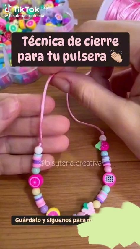 Anting Manik, Bead Charms Diy, Diy Bracelets Easy, Diy Bracelet Designs, Diy Bracelets Patterns, Handmade Jewelry Tutorials, Handmade Jewelry Diy, Beaded Bracelets Diy, Diy Crafts Jewelry