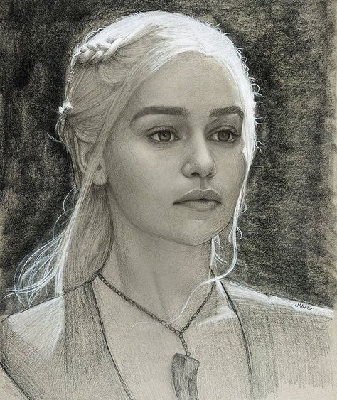 Daenerys Targaryen Drawing, Daenerys Stormborn, Game Of Thrones Artwork, Grey Paper, Drawing Realistic, Pencil Portraits, Portrait Drawings, New Drawing, Charcoal Art