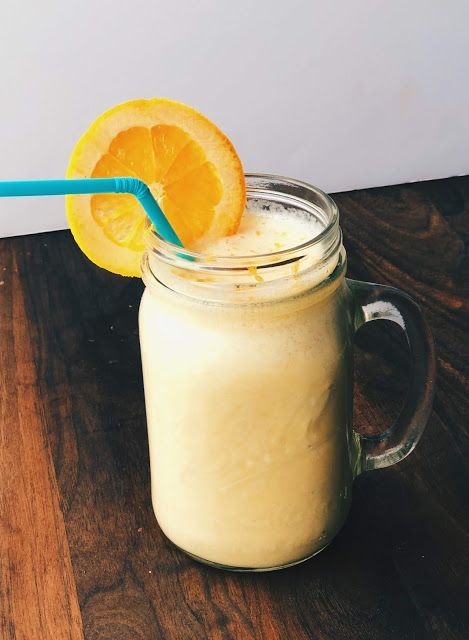 Vegan Protein Smoothie, Yummy Protein Shakes, Smoothie Recipes Healthy Breakfast, Protein Smoothie Recipes, Orange Drinks, Frozen Bananas, Best Blenders, Protein Shake Recipes, Orange Creamsicle