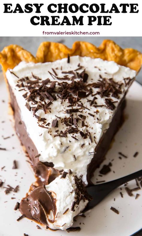 Chocolate Cream Pie Easy, Easy Chocolate Pie Recipe, Christmas Dessert Menu, Homemade Chocolate Pie, Easy Cream Pie, Easy Chocolate Pie, Chocolate Cream Pie Recipe, Pie Chocolate, Store Bought Pie Crust