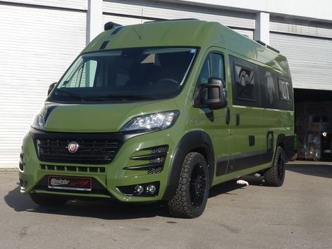 Ducato Camper, Mercedes Camper, Citroën Jumper, Van Ideas, Car Wraps, Off Road Camper, Ford Van, Van Design, Van Camping