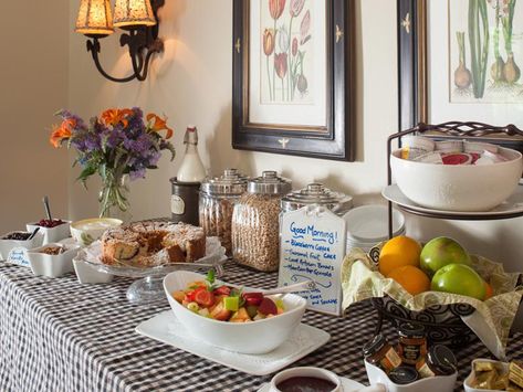 Bed N Breakfast, Best Bed And Breakfast, Bed And Breakfast Inn, Dreams Beds, Chattanooga Tennessee, Luxury Bed, Continental Breakfast, Small Hotel, Breakfast Buffet