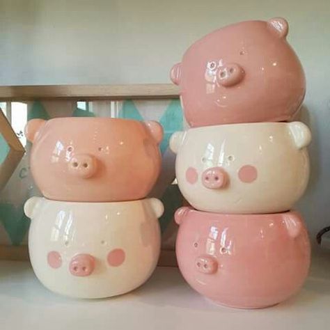 Pig Mug Pottery, Pig Pottery, Pig Ceramic, 3 Pigs, Tea Cup Design, Ceramic Yarn Bowl, Coil Pottery, Beginner Pottery, Pig Decor