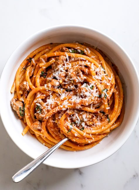 Spicy Vodka Bucatini with Sausage – Sauced Kitchen Spicy Vodka Pasta, Bucatini Recipes, Spicy Sausage Pasta, Bucatini Pasta, Spicy Pasta, Hot Italian Sausage, Vodka Sauce, Spicy Sausage, Sausage Pasta