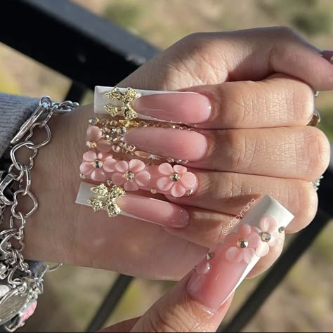 Long Nail Designs With Charms, Birthday Nail Set Ideas Long, Bling Almond Nails, Floral Nails Acrylic, Fairy Core Nails, Nails Feminine, Vacation Nails Summer, Special Occasion Nails, Square Nails Long