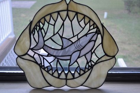 Shark Research, Shark Decor, Instruções Origami, Cute Shark, Glass Fish, Stained Glass Designs, White Sharks, Shark Week, Great White Shark