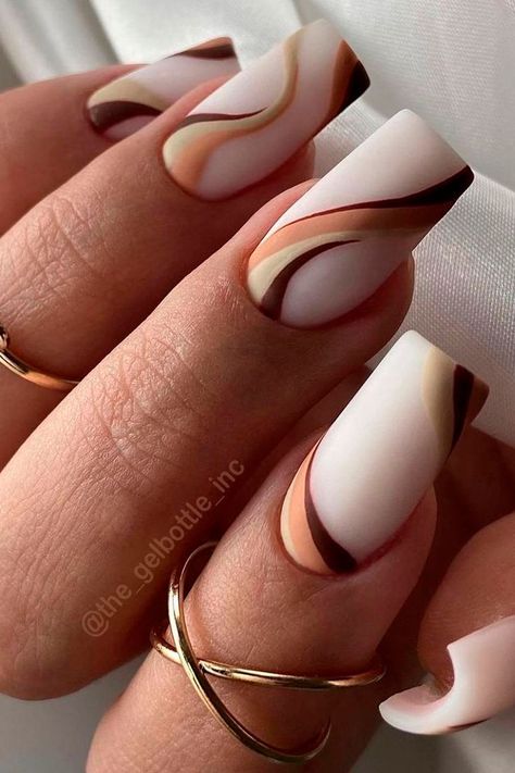 Long Matte Square Shaped Brown Swirl Nails Nails Square Design, Brown Swirl Nails, Ongles Beiges, Swirl Nails, Brown Acrylic Nails, Long Square Nails, Nail Acrylic, Peach Nails, February Nails