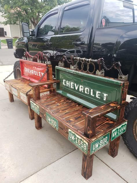 Chevy Tailgate Bench, Tailgate Benches, License Plate Crafts, Tailgate Bench, Car Part Art, Car Parts Decor, Custom Bench, Garage Furniture, Car Part Furniture